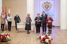 Награждение Нины Петровны Евдокимовой медалью «Санкт-Петербургский государственный университет»